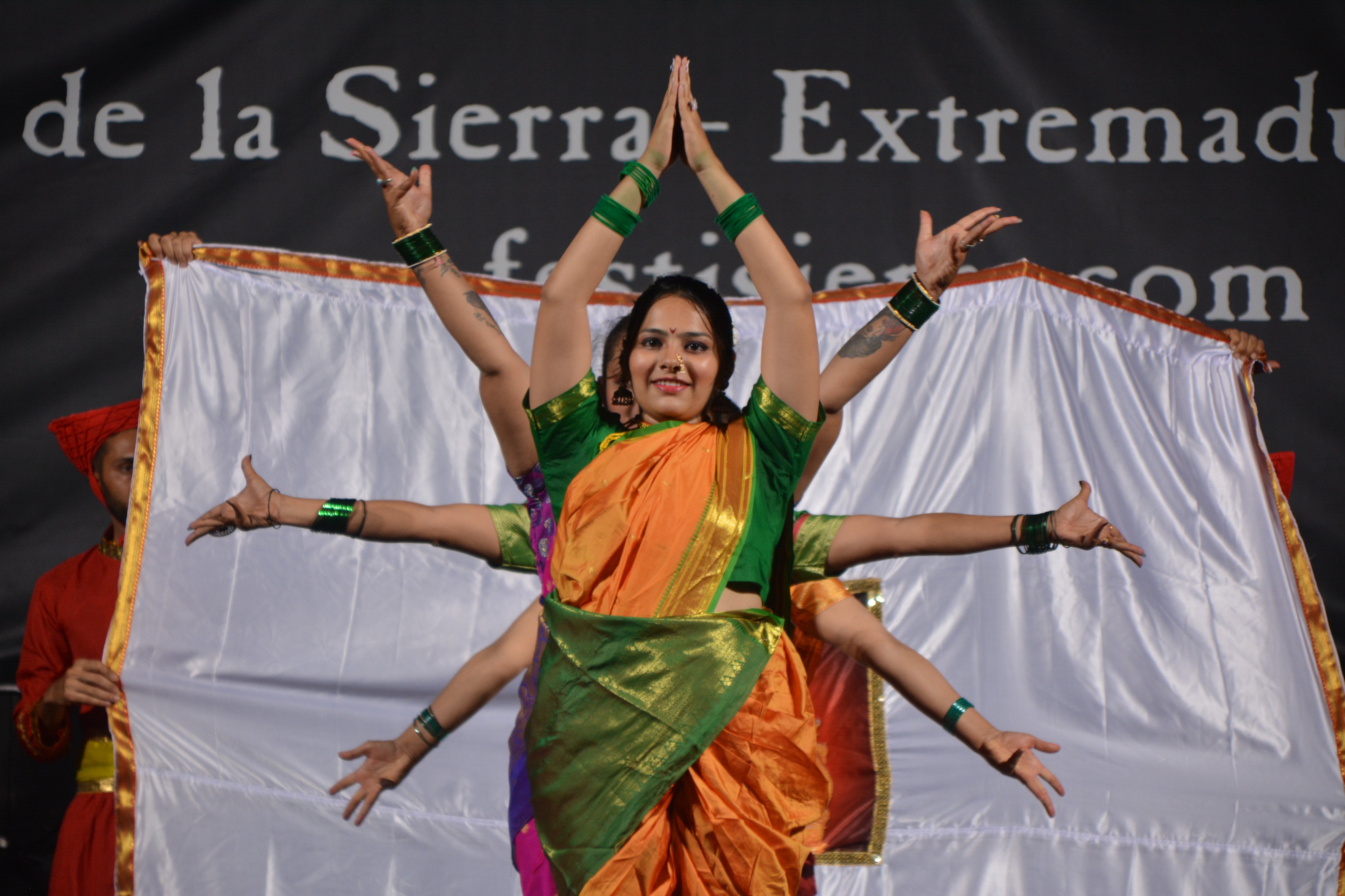 Chile deslumbra entre las agrupaciones internacionales del Festival