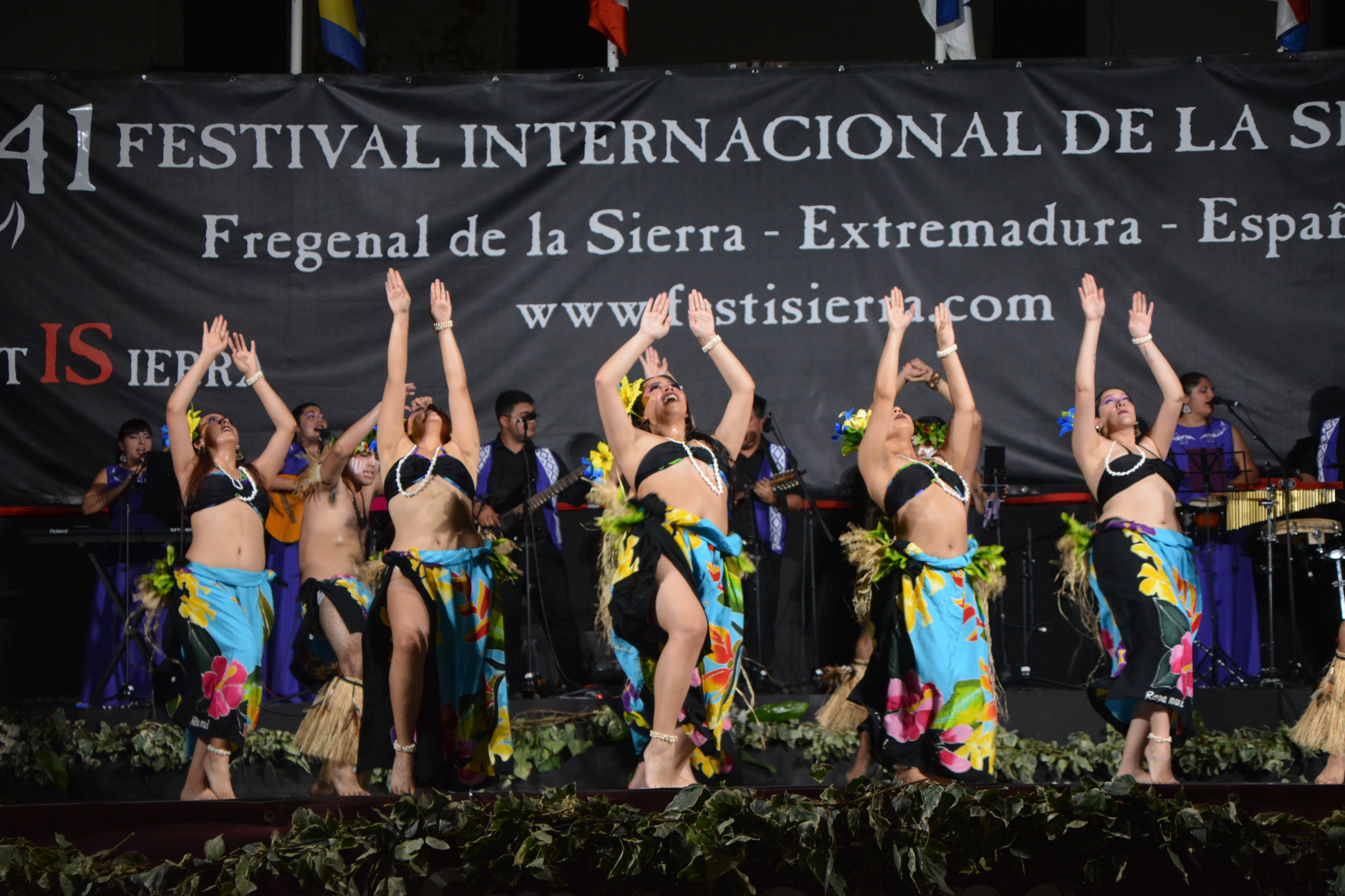 Chile deslumbra entre las agrupaciones internacionales del Festival