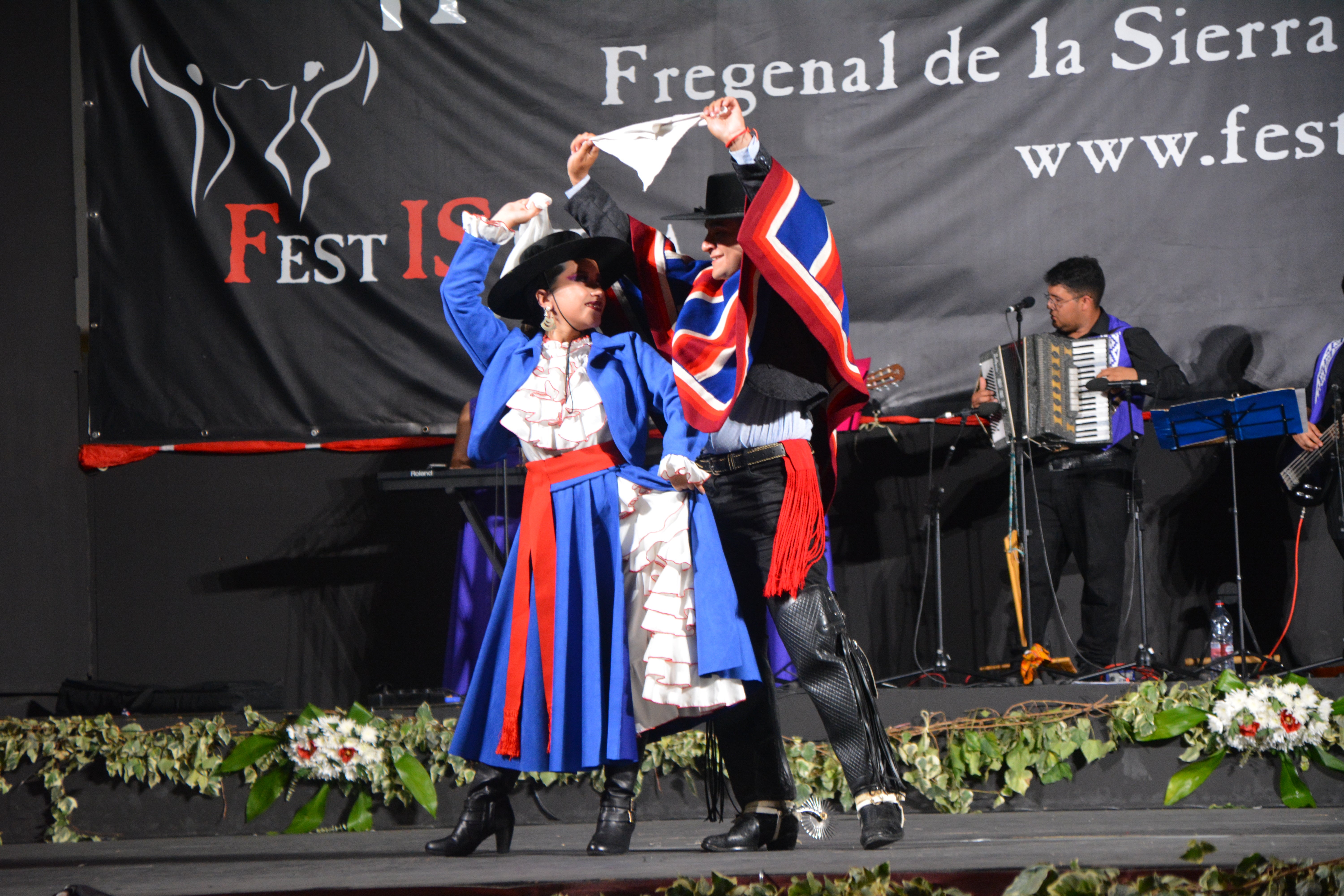 Chile deslumbra entre las agrupaciones internacionales del Festival