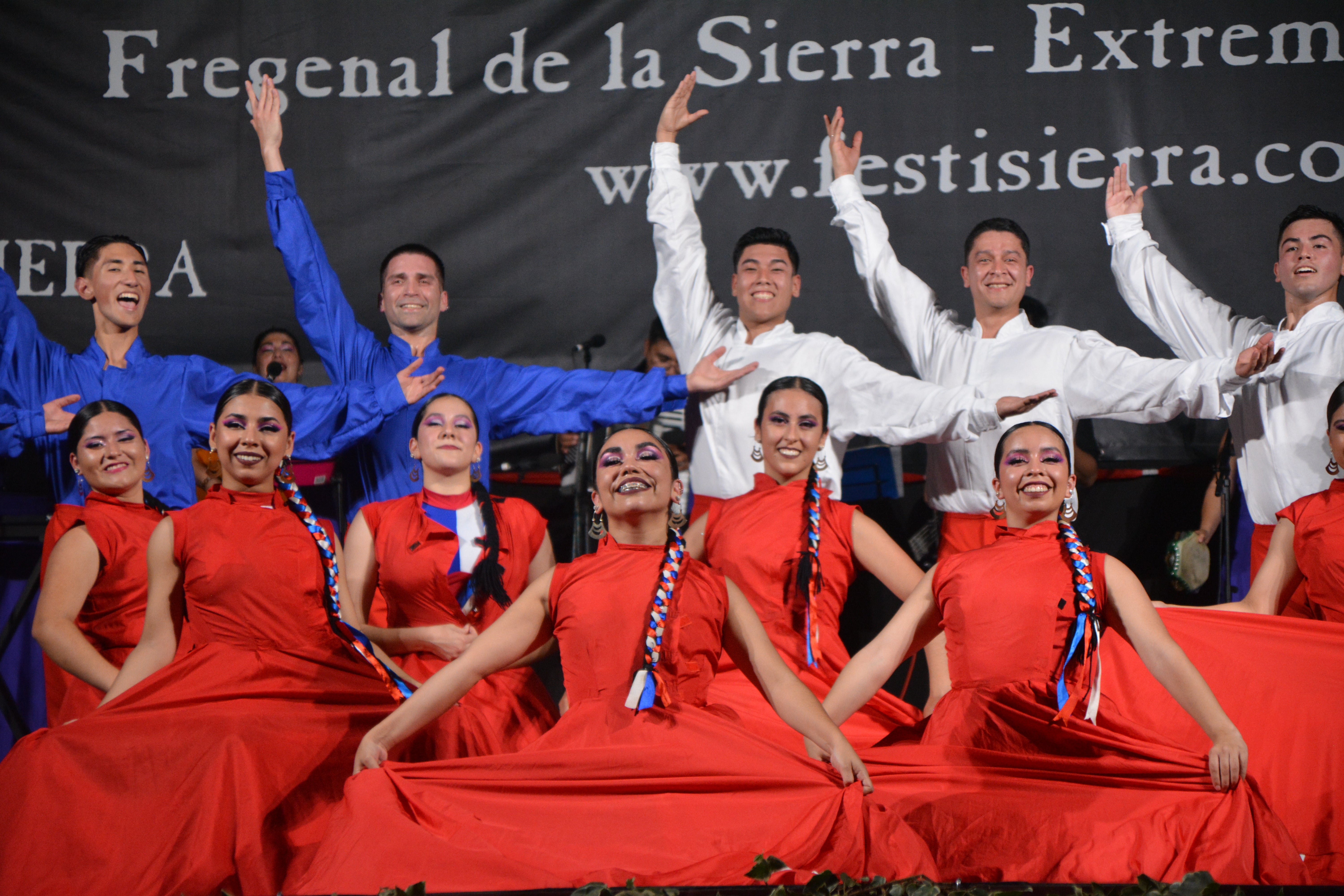 Chile deslumbra entre las agrupaciones internacionales del Festival