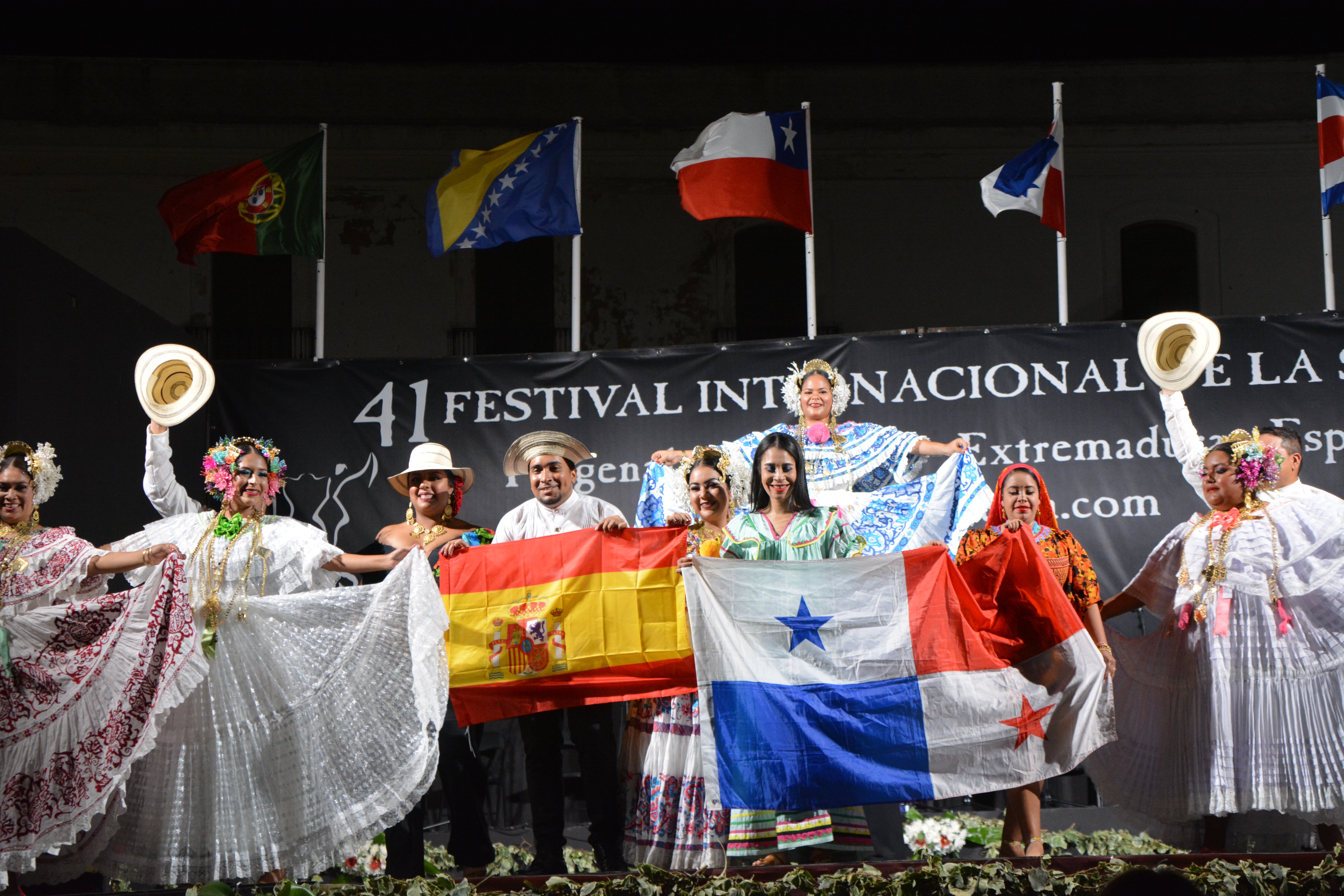 Lleno total para despedir el Festival Internacional de la Sierra