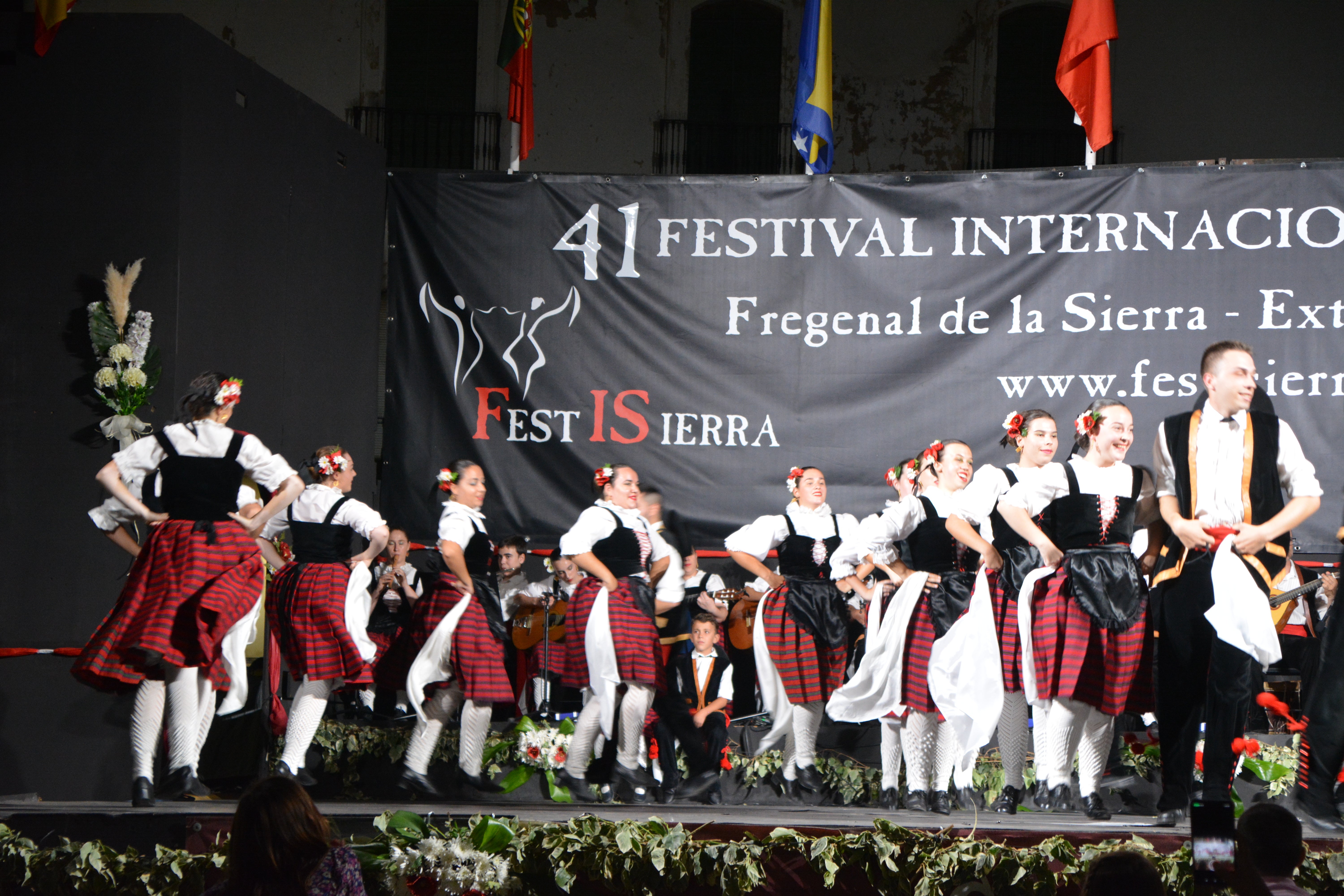 Lleno total para despedir el Festival Internacional de la Sierra