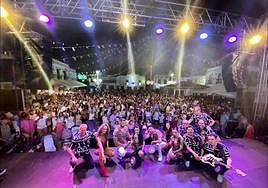La plaza de España, durante la verbena de la orquesta 'Nuevo Versalles'.