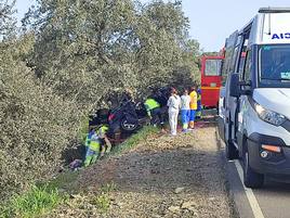 Imagen de archivo de un accidente de tráfico en la provincia de Badajoz.