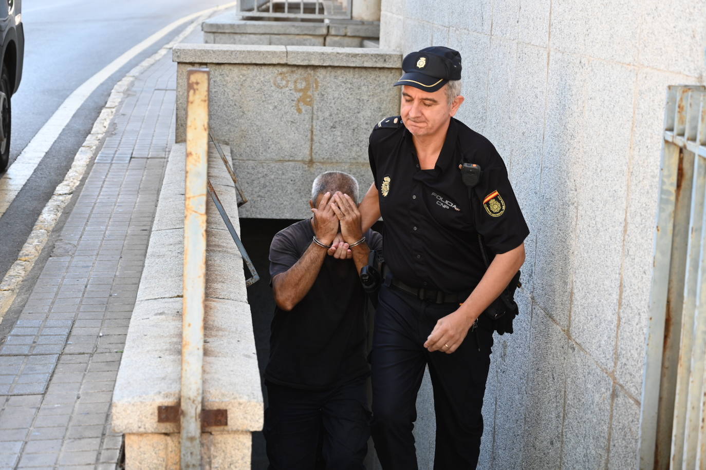 Primeras imágenes del detenido por la muerte de Luis Ventura en Badajoz