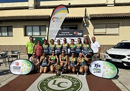 La Dormilona Benahavis, campeón de España femenino de veteranos.