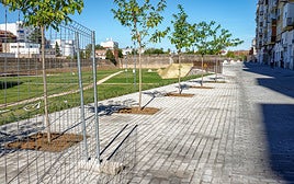 La calle Stadium ayer con parte de las vallas ya retiradas.