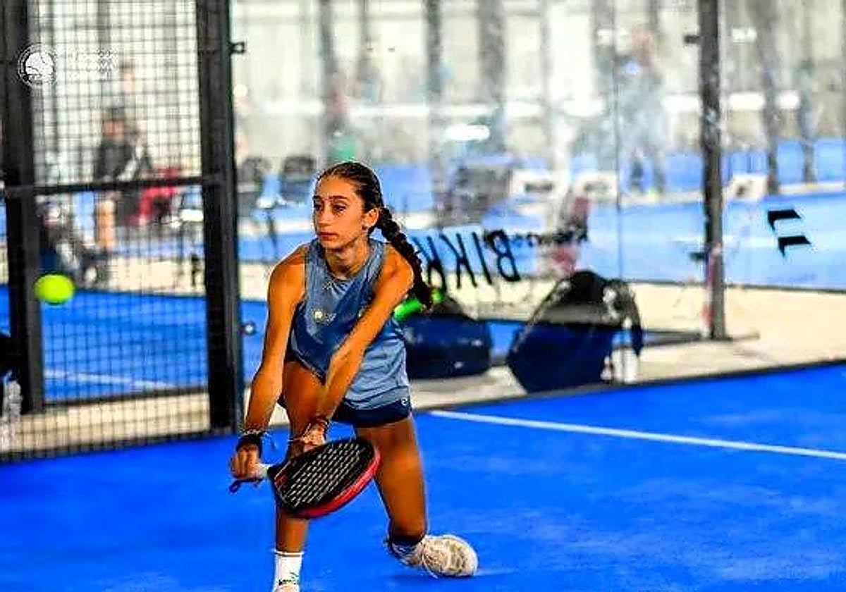 Paula Suárez durante uno de los partidos en Sabadell.