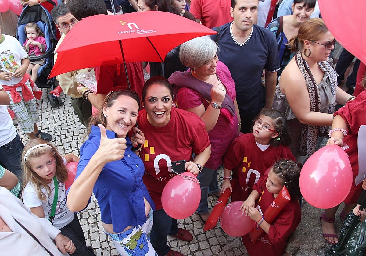 Imagen de un acto de adhesión a la Capitalidad Cultural de 2016 tres días antes de que el jurado diera a conocer su fallo.