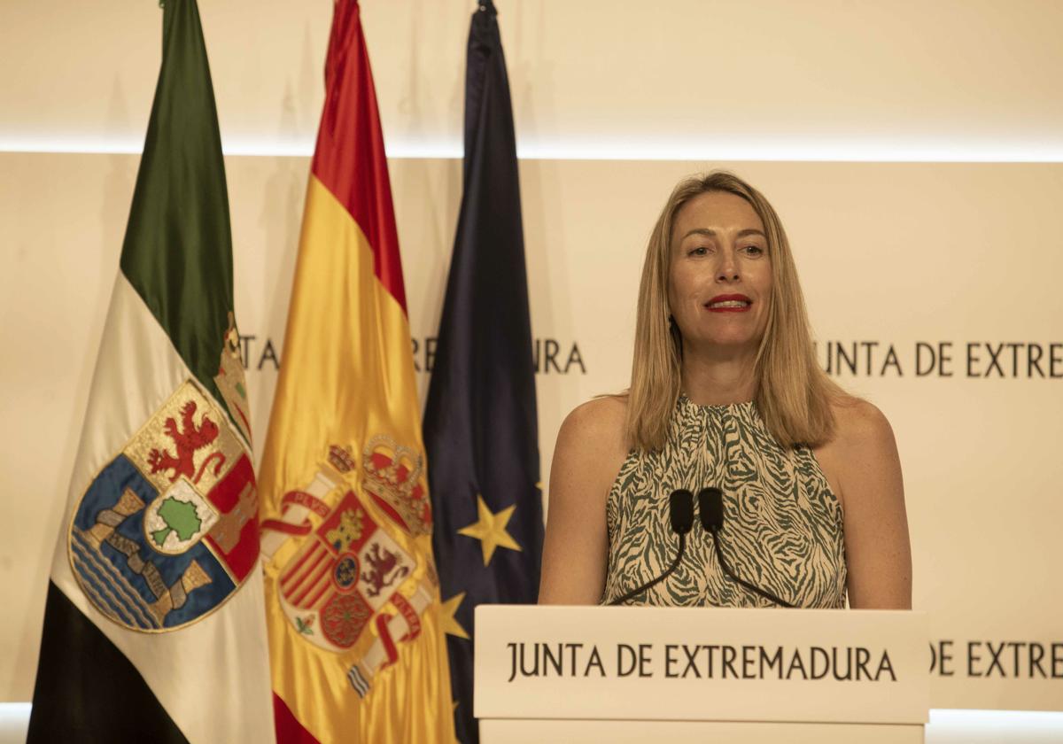 La Junta modificará el decreto del litio pero apuesta por seguir trasformándolo en Extremadura