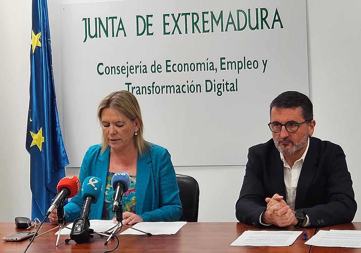 La secretaria general de Empleo de la Junta, Celia Derecho, ha valorado los datos del paro de septiembre.