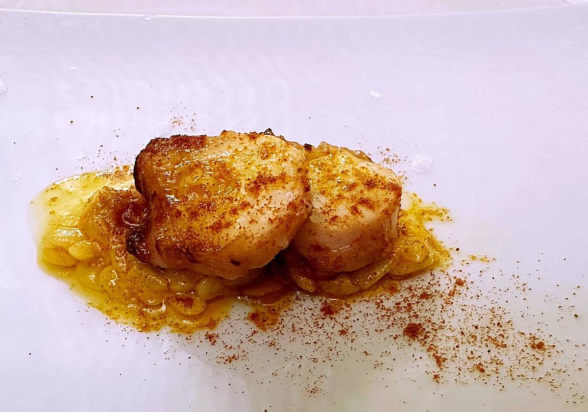 Imagen principal - Pulpo, vaca madurada y huevo roto.