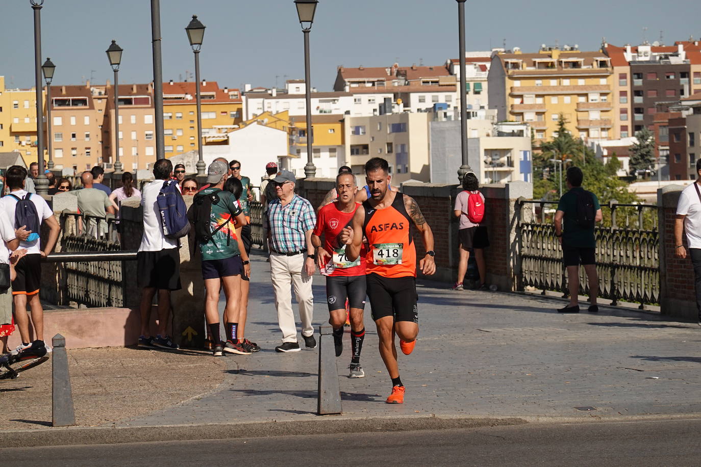 Búscate en las imágenes del cross popular El Pilar de Badajoz