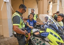 Jornadas de puertas abiertas en la Guardia Civil.