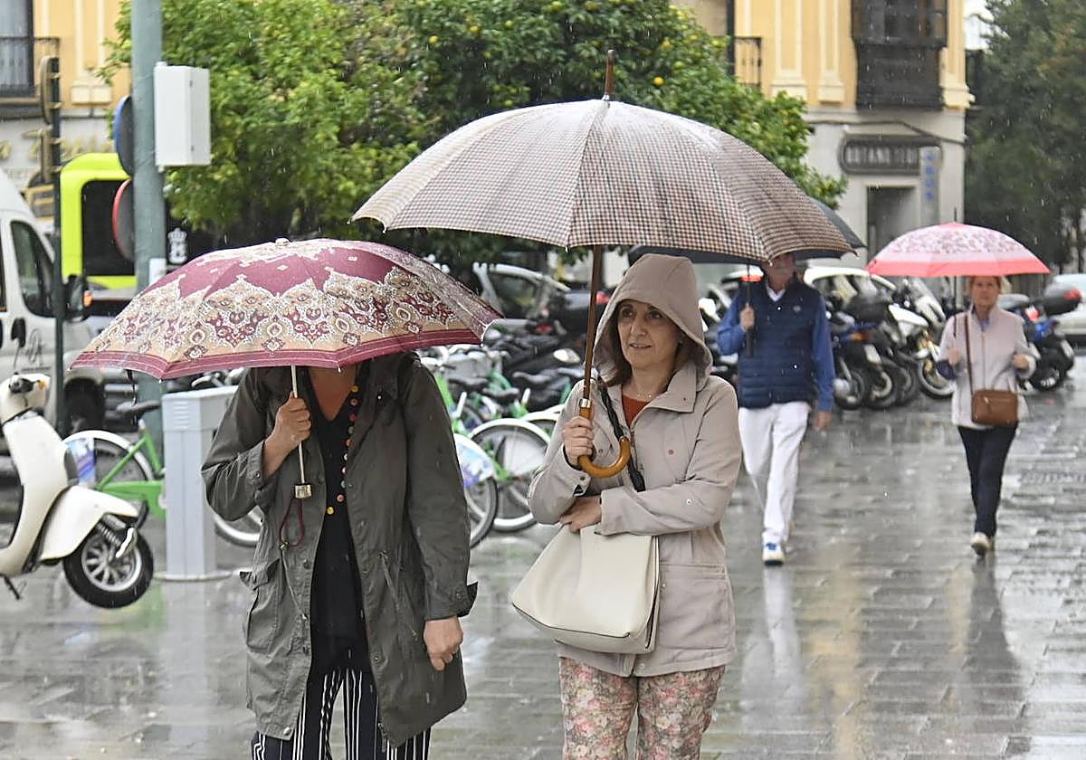 Aviso amarillo por lluvias en el norte de Cáceres este martes