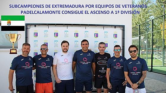 El equipo de veteranos del CD Padelcalamonte-Clinica Dental Serrano asciende a Primera División