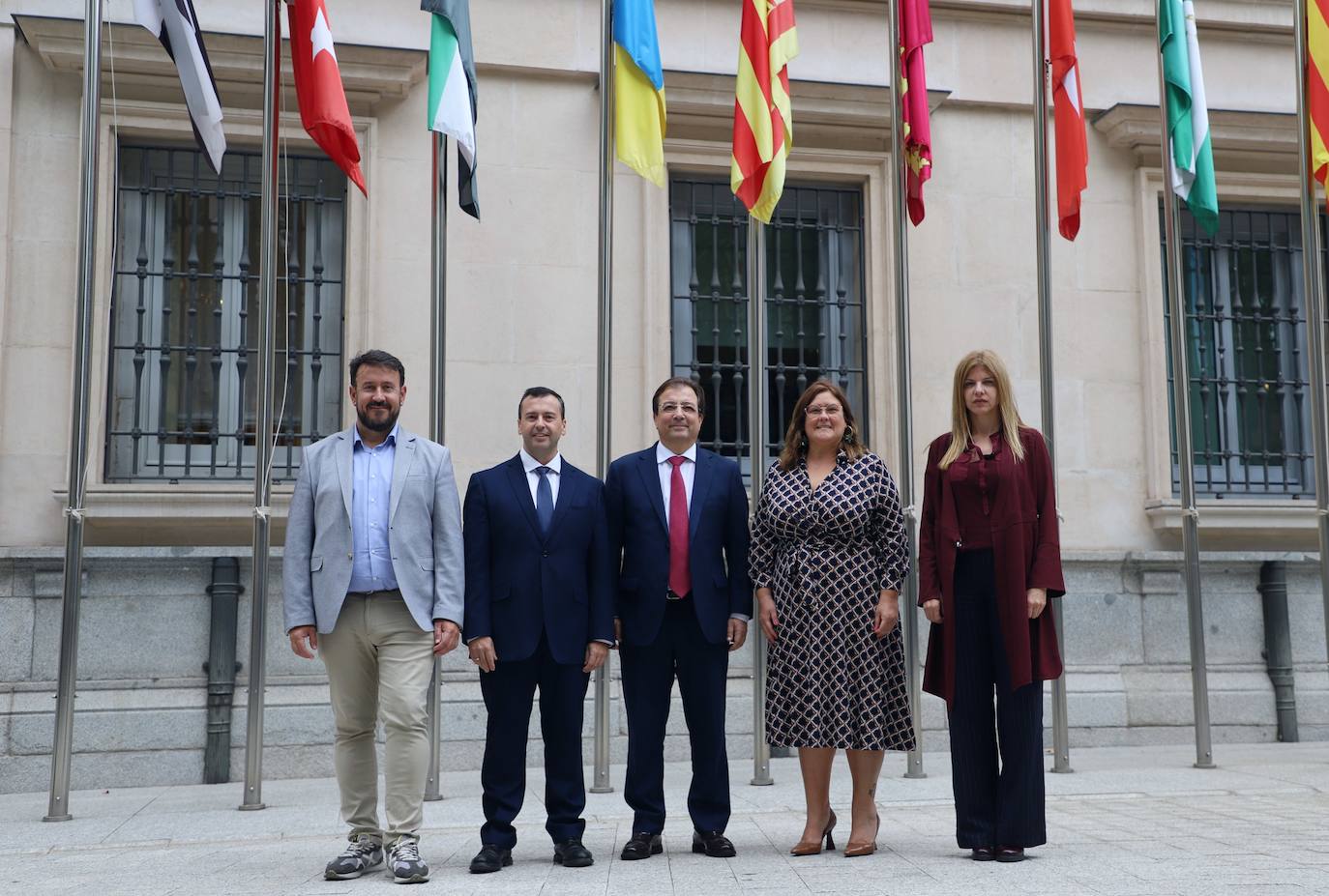 Constituido en el Senado el Grupo Territorial Socialistas de Extremadura