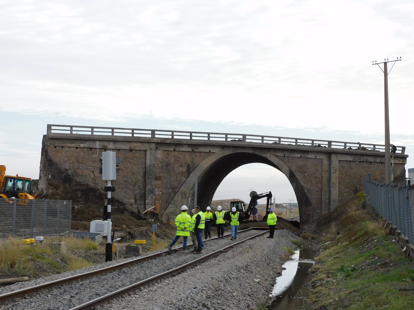 Así ha sido la demolición del puente de la N-V, en Navalmoral