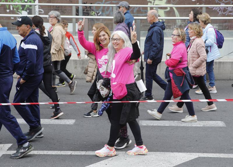 La Marcha Rosa de Cáceres, en imágenes (II)