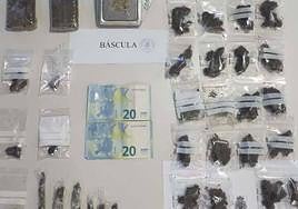 Dos detenidos y desarticulado un punto de venta de drogas en el centro de Cáceres