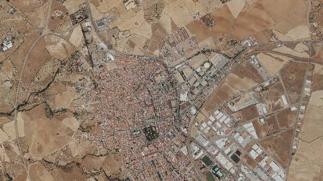 Imagen después - Así han cambiado las principales ciudades de Extremadura vistas desde el aire