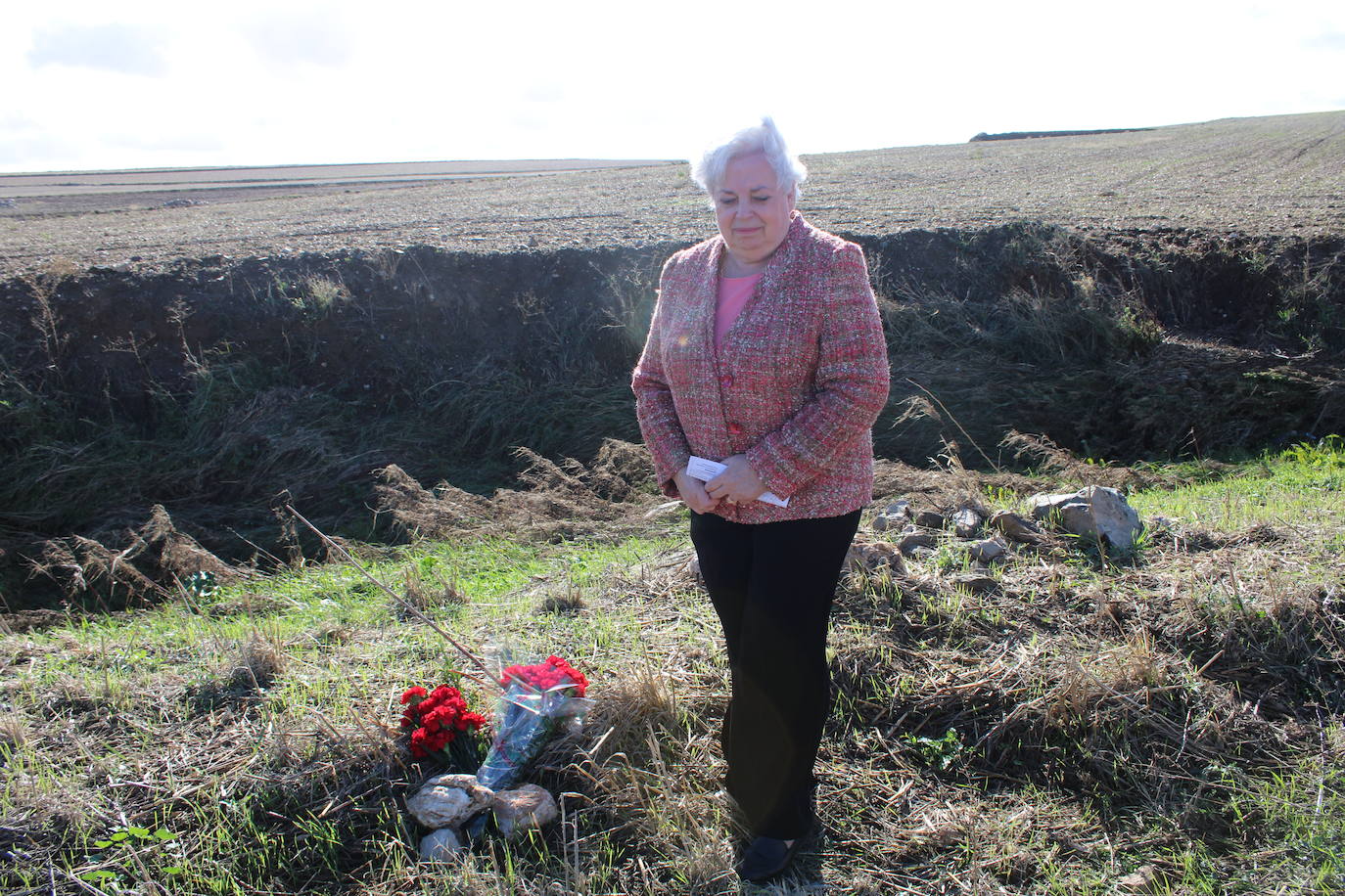 Llerena homenajea a los fusilados en la fosa del Romanzal