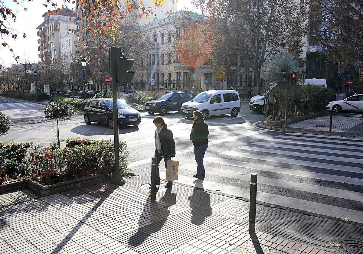 Confluencia de las avenidas de España y Virgen de la Montaña, en Cáceres.