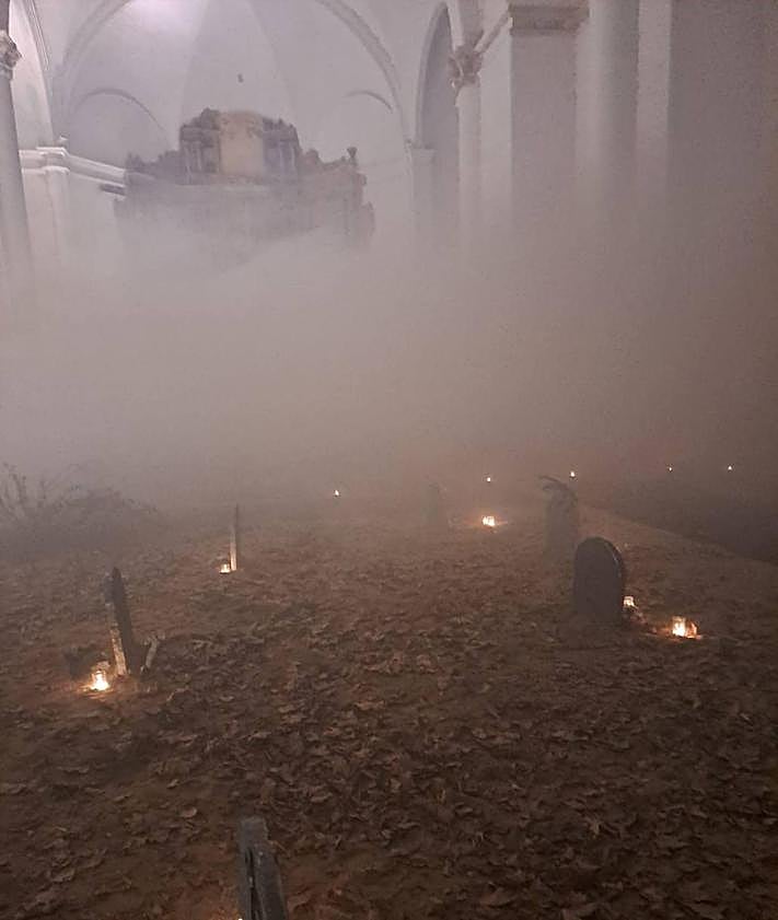 Imagen secundaria 2 - Algunos de los decorados que se montaron para la actividad.