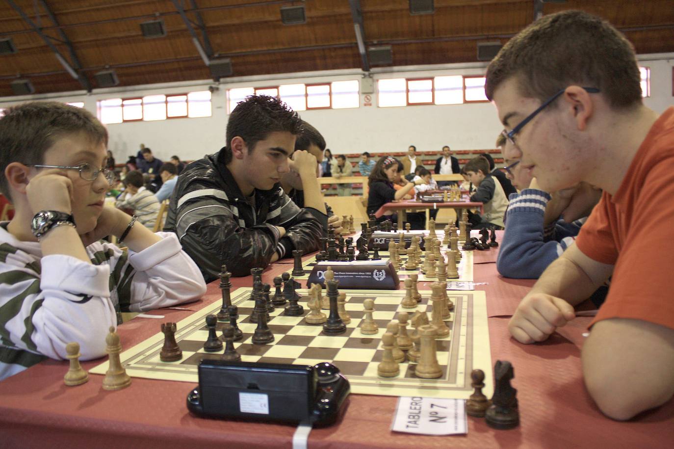 El Ateneo potencia el juego del ajedrez en Cáceres.