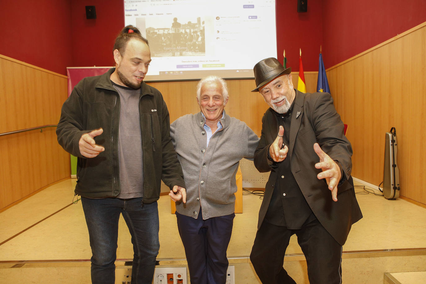 Héctor Alviz, Miguel Ángel Encabo y Paco Lobo en la presentación de 'Derechos de autor y Patrimonio Cultural Inmaterial sobre las obras del folklore'