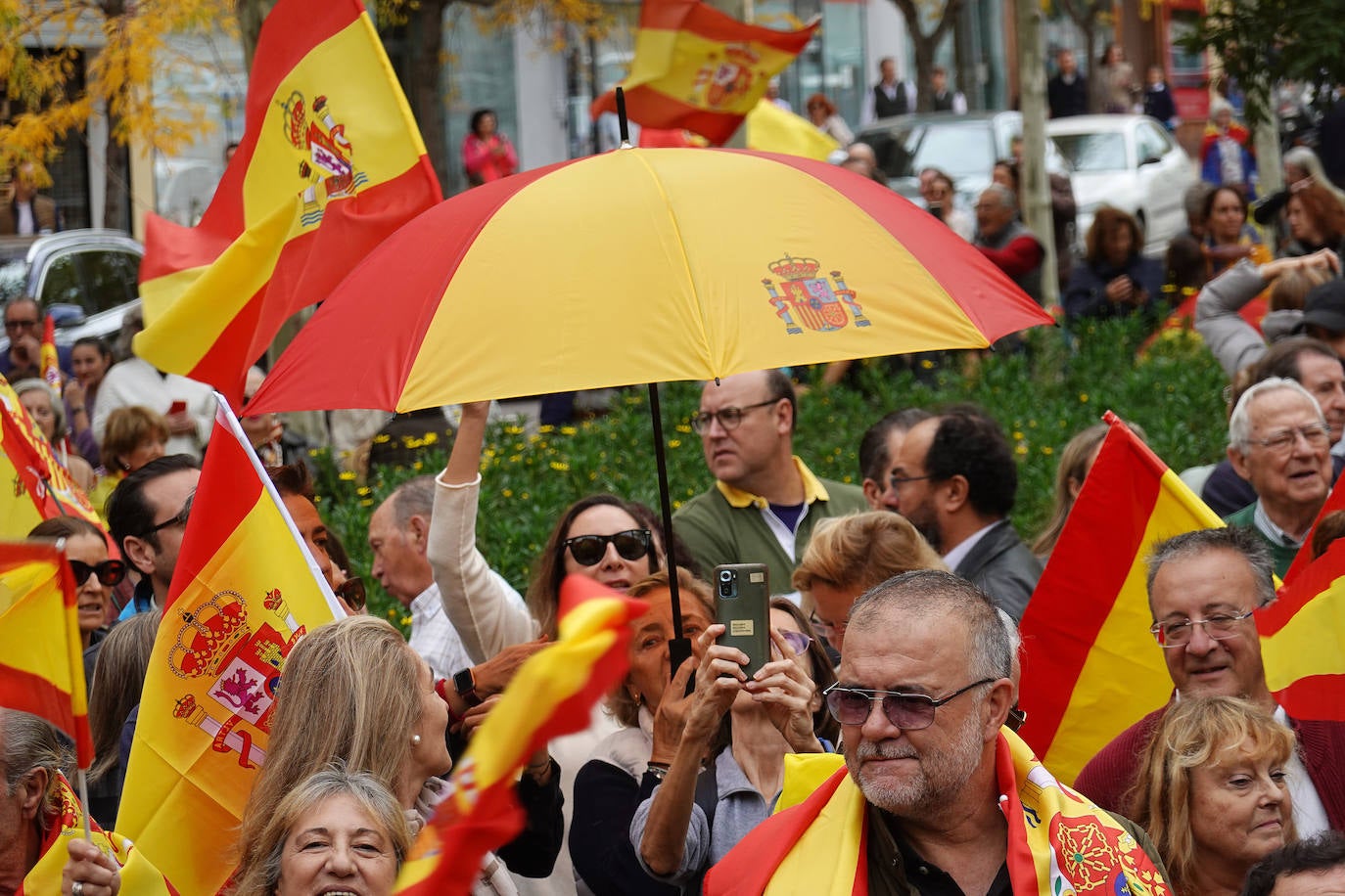Gran afluencia en la manifestación del PP contra la amnistía en Badajoz
