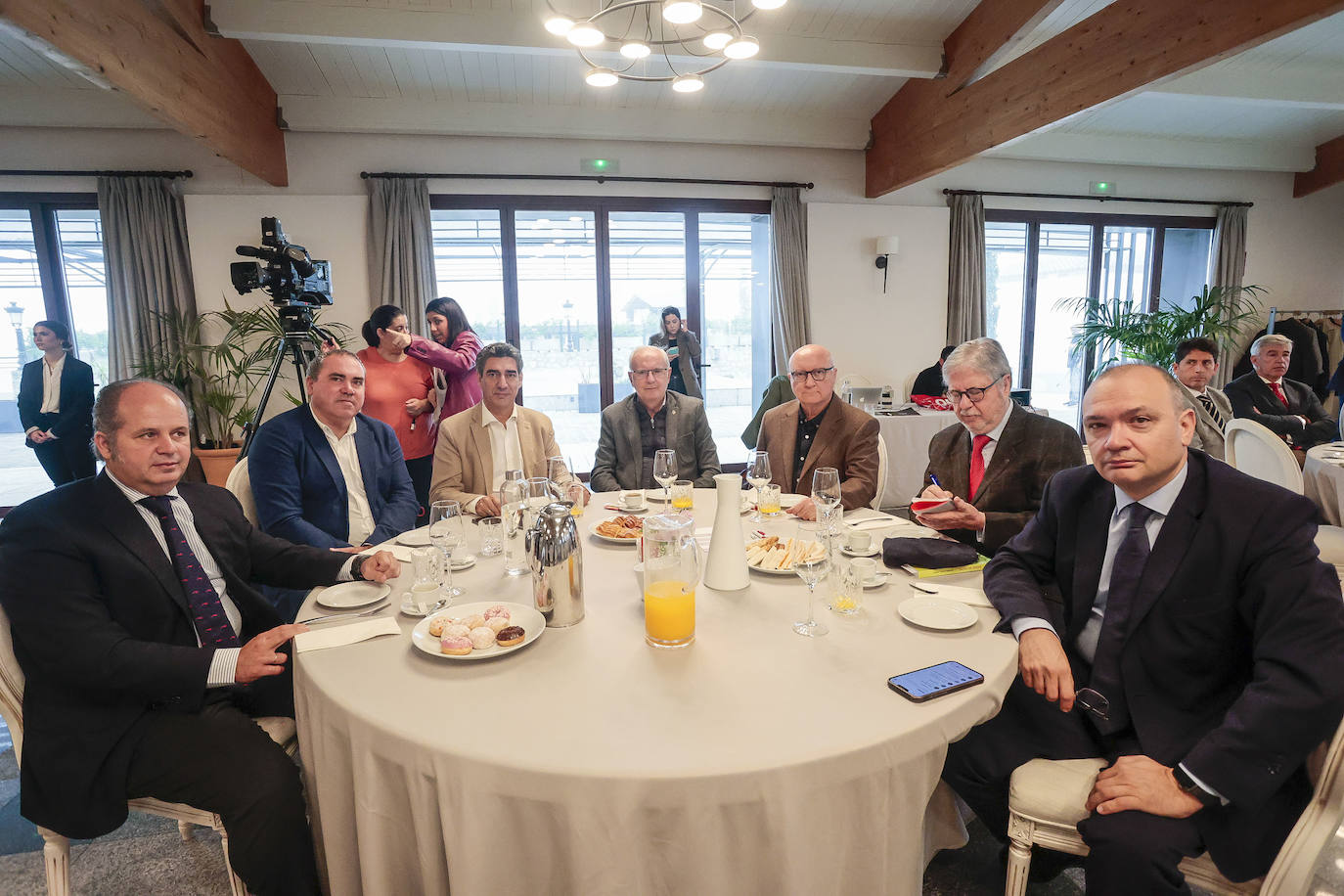 Jaime Fernández de Tejada, Ángel Pacheco, Javier Muñoz, Santos Benítez, José Ramón Alonso de la Torre, Antonio Bueno y Carlos Ongallo
