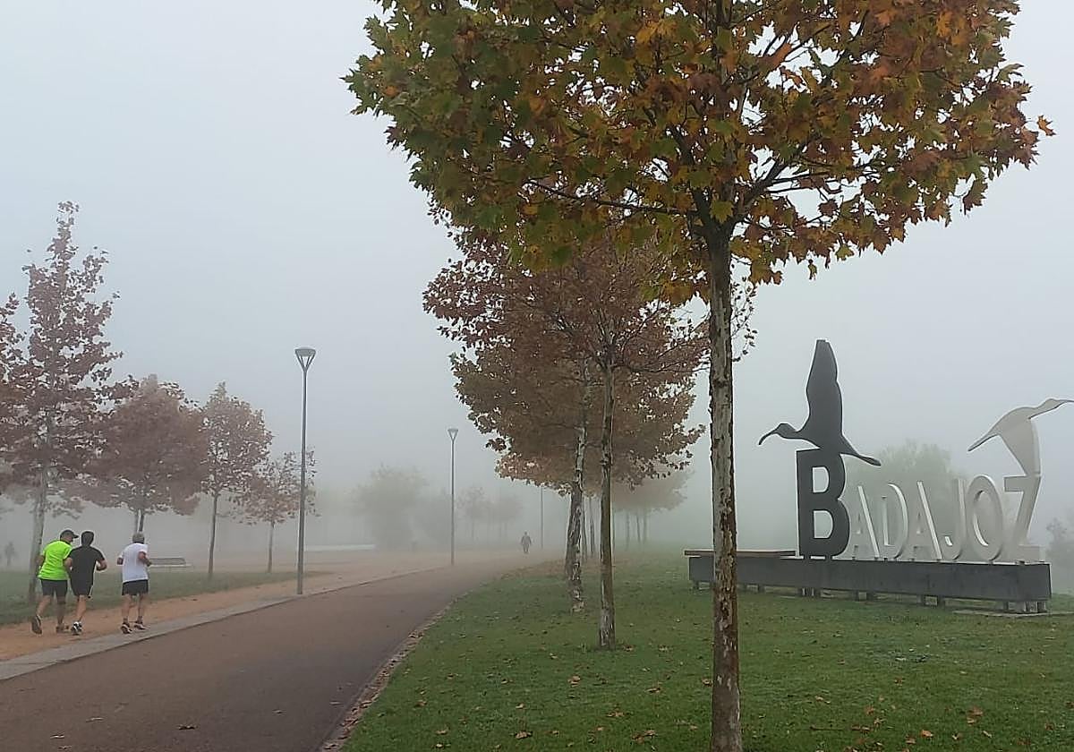 Niebla en Badajoz esta semana.