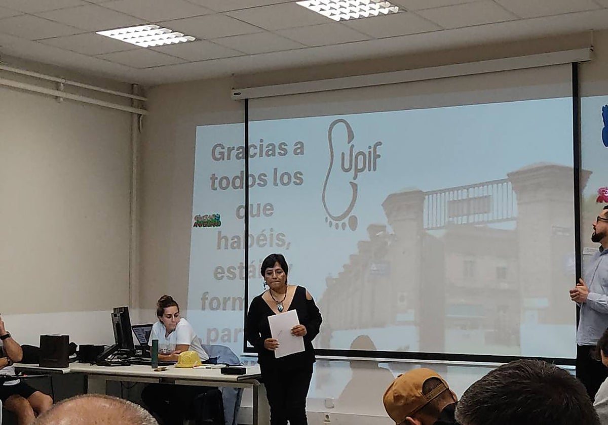 Susana Díaz, fundadora de Cupif, durante la celebración de una de las jornadas formativas.