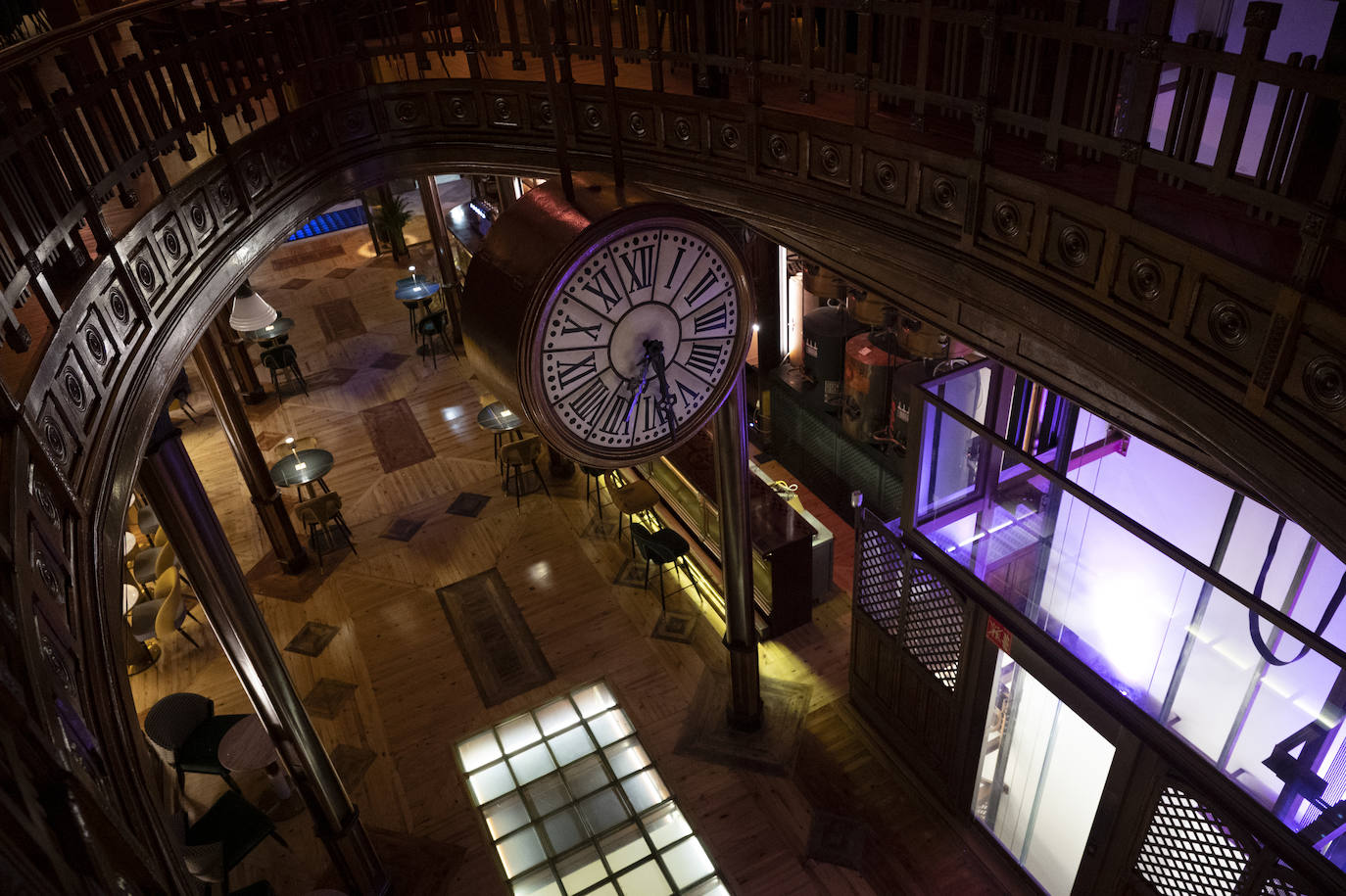 Así luce por dentro el edificio de las Tres Campanas