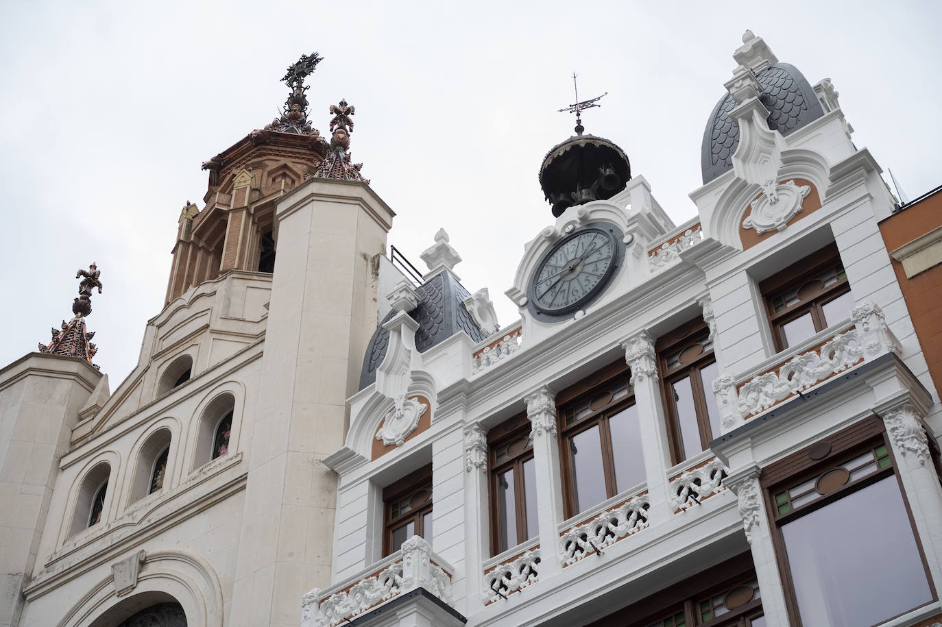 Así luce por dentro el edificio de las Tres Campanas