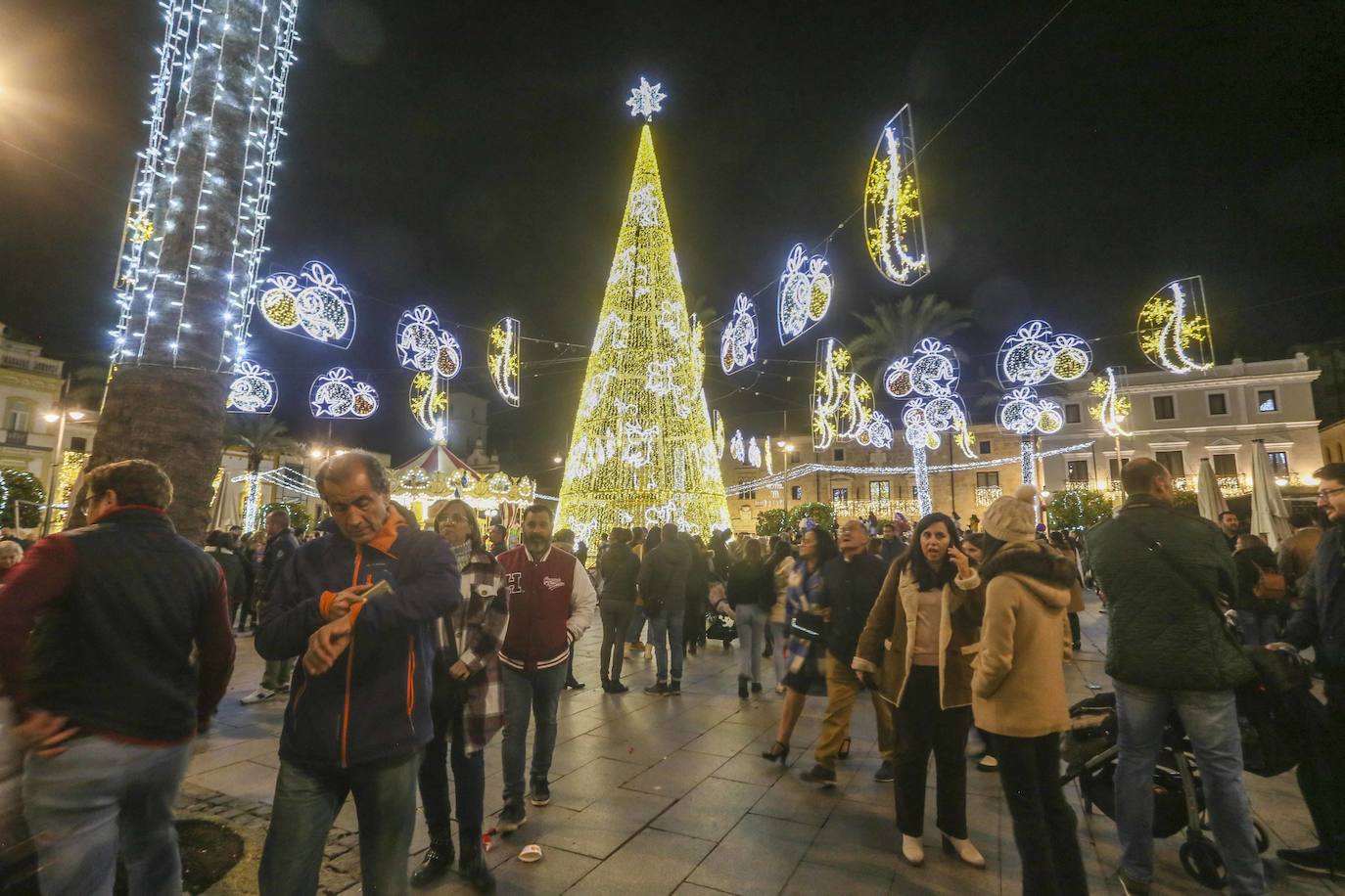 Así ha sido el encendido del alumbrado navideño en Mérida