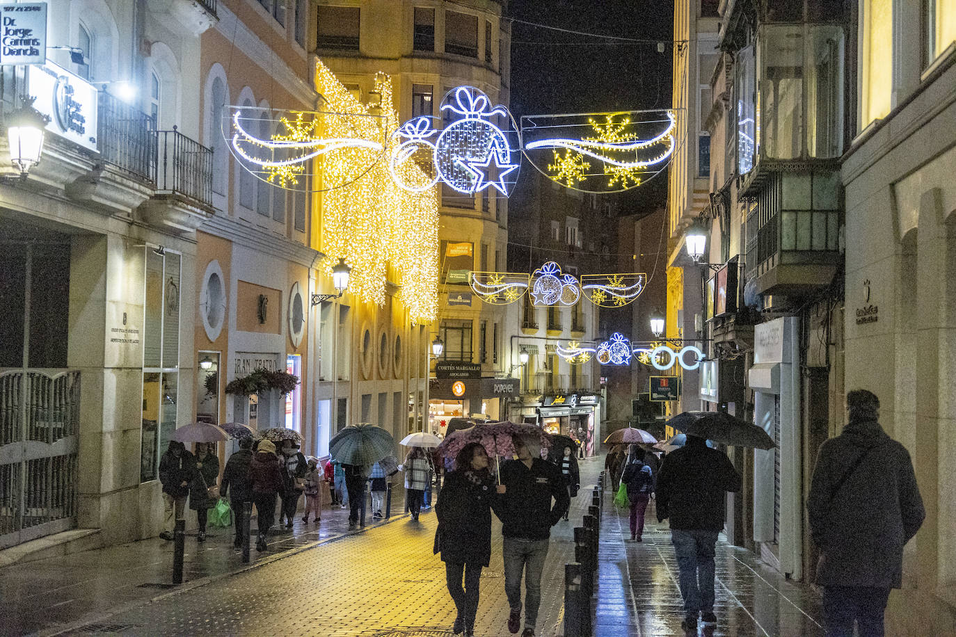 Cáceres enciende su Navidad | Imágenes