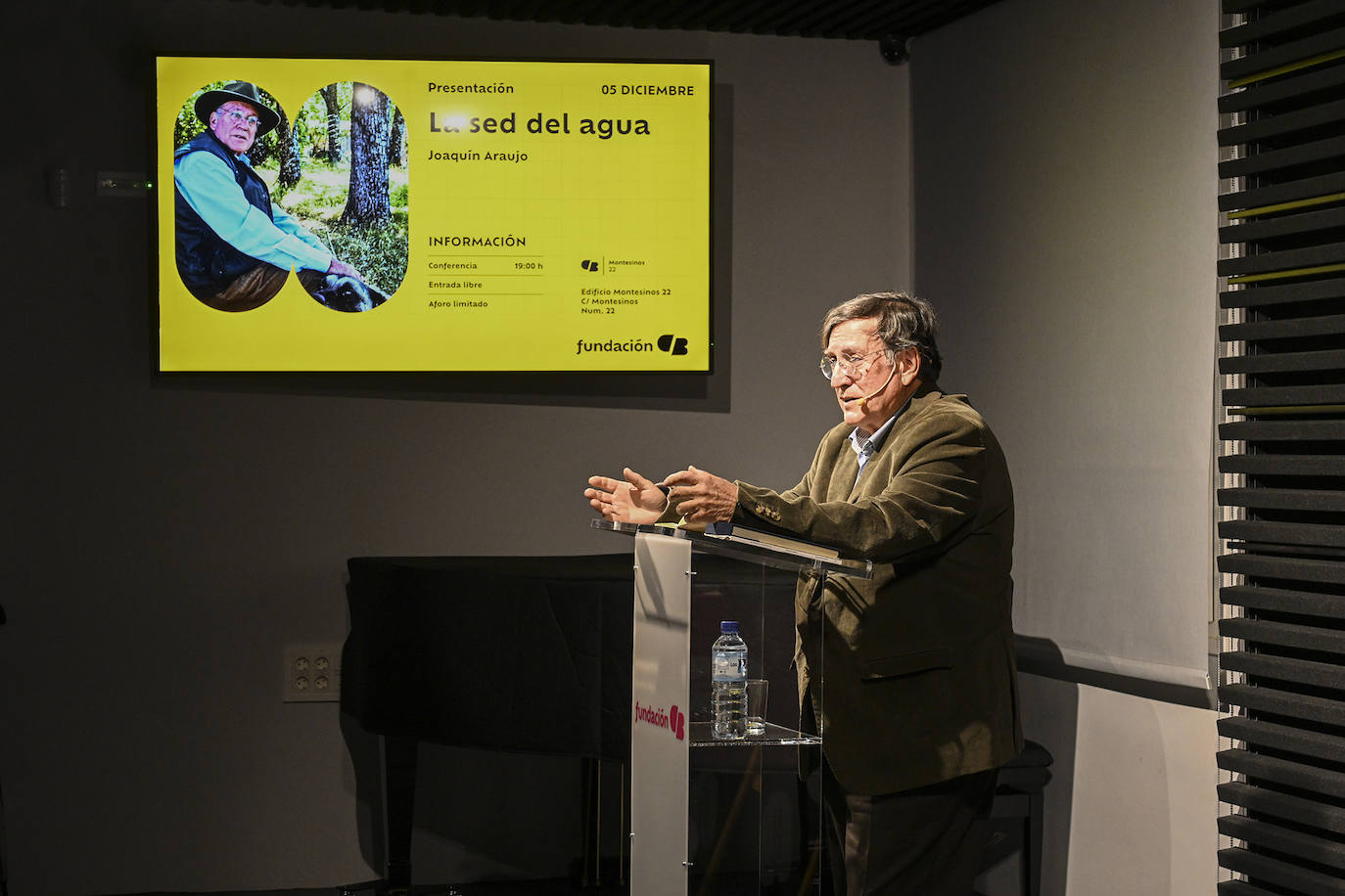 Conferencia de Joaquín Araújo.