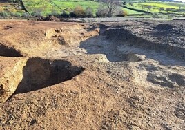 Zona excavada en La Morera, donde se va a construir la depuradora, en la que se han hallado los restos arqueológicos.