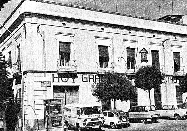 Promera eede del diario HOY en la Plaza de Portugal de Badajoz.