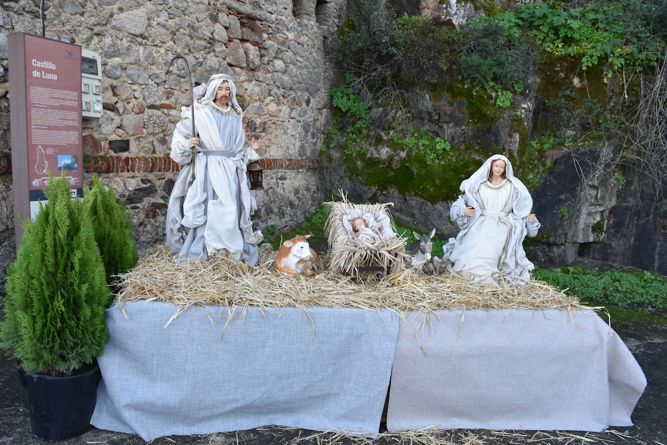 El Castillo de Luna deslumbra para recibir la Navidad