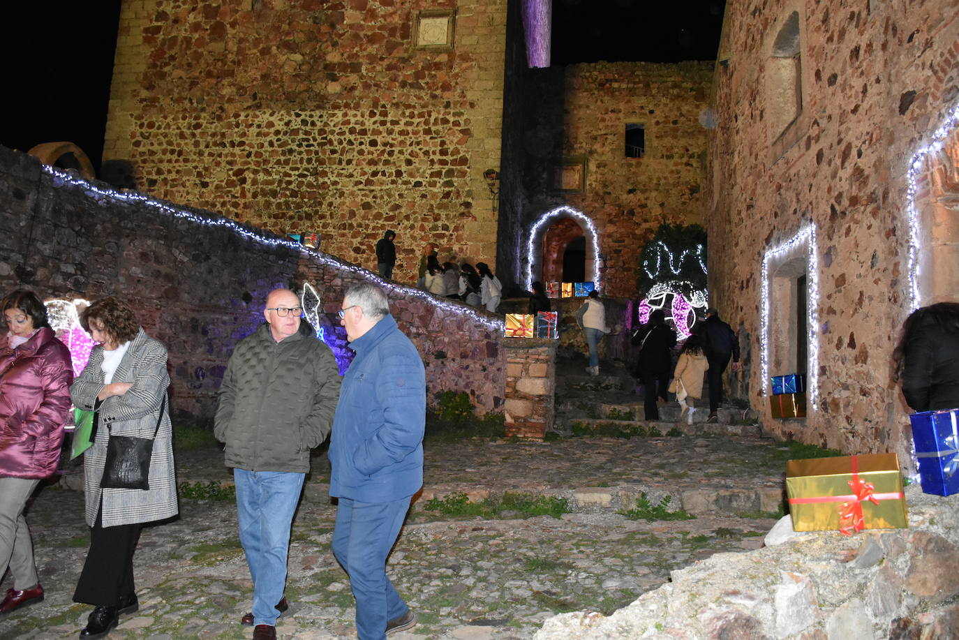 El Castillo de Luna deslumbra para recibir la Navidad