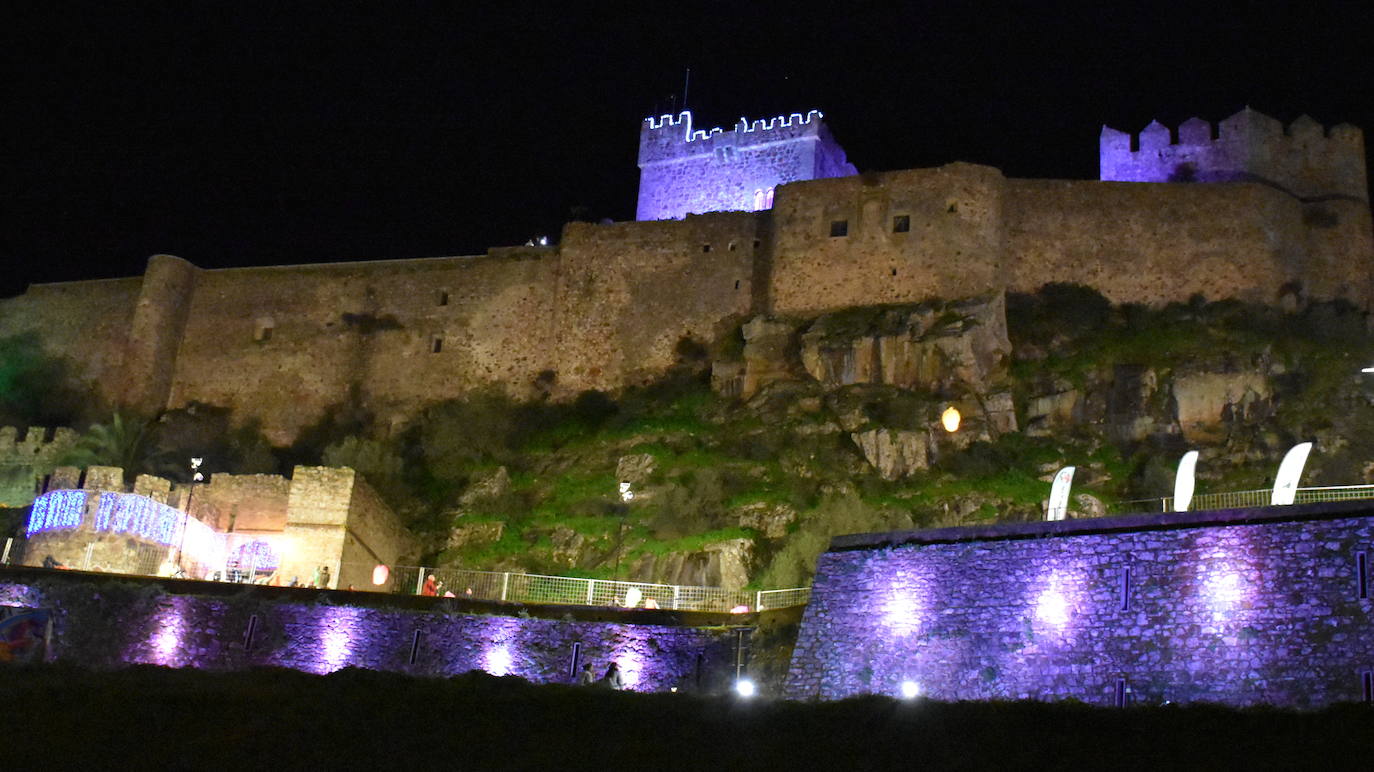 El Castillo de Luna deslumbra para recibir la Navidad