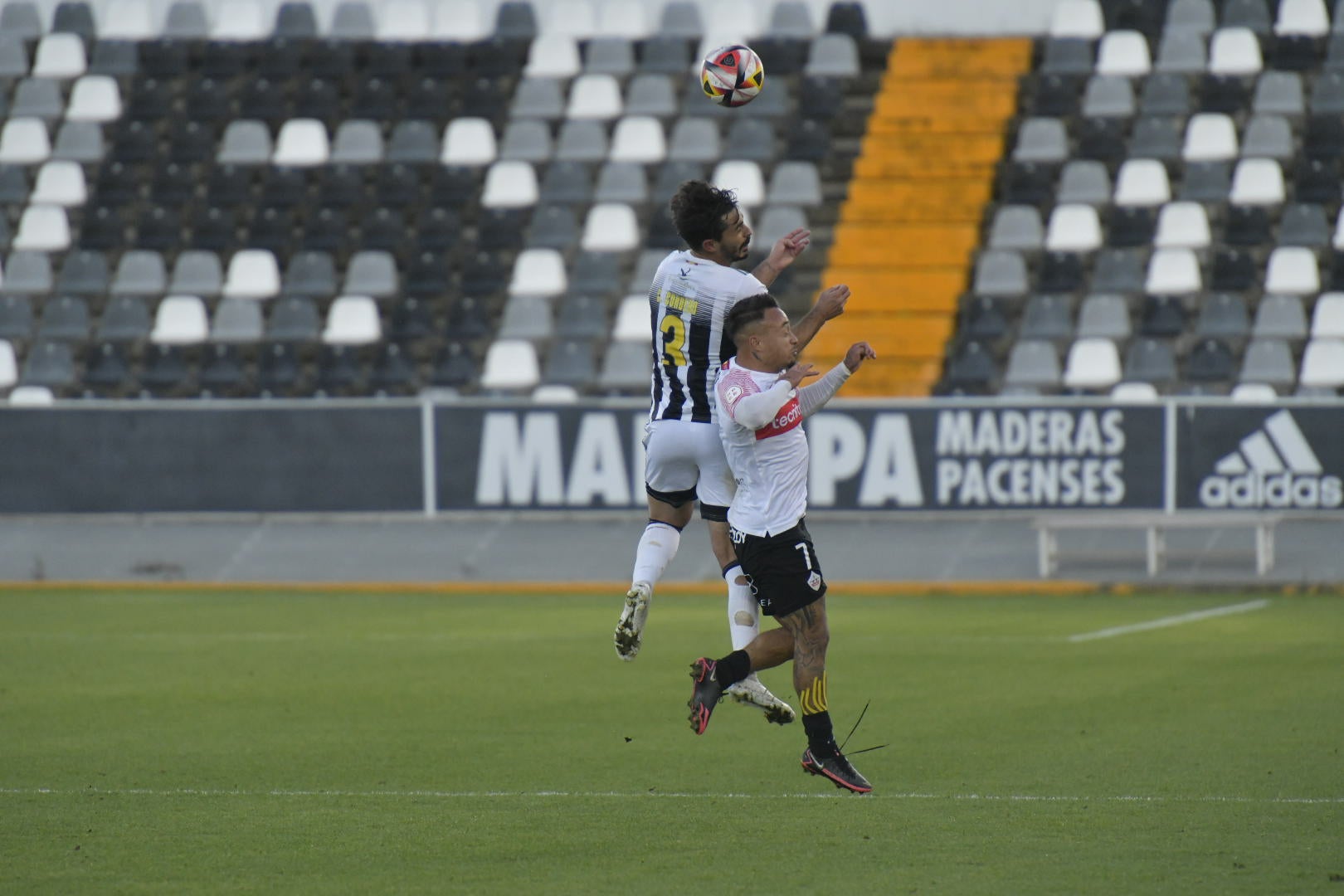 El CD Badajoz despide el año sin goles en el Nuevo Vivero