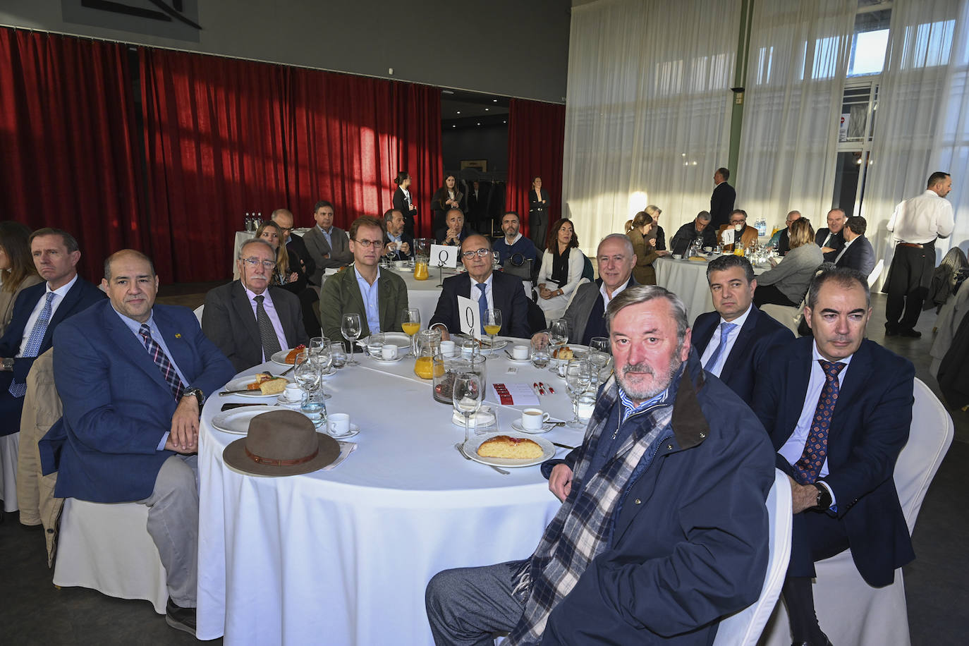 Manuel de Peralta, Luis Felipe de la Morena, Francisco Contador, Julio Morales, Juan Francisco Blanco, Pedro Morales, Paco Luque y José Gañán.