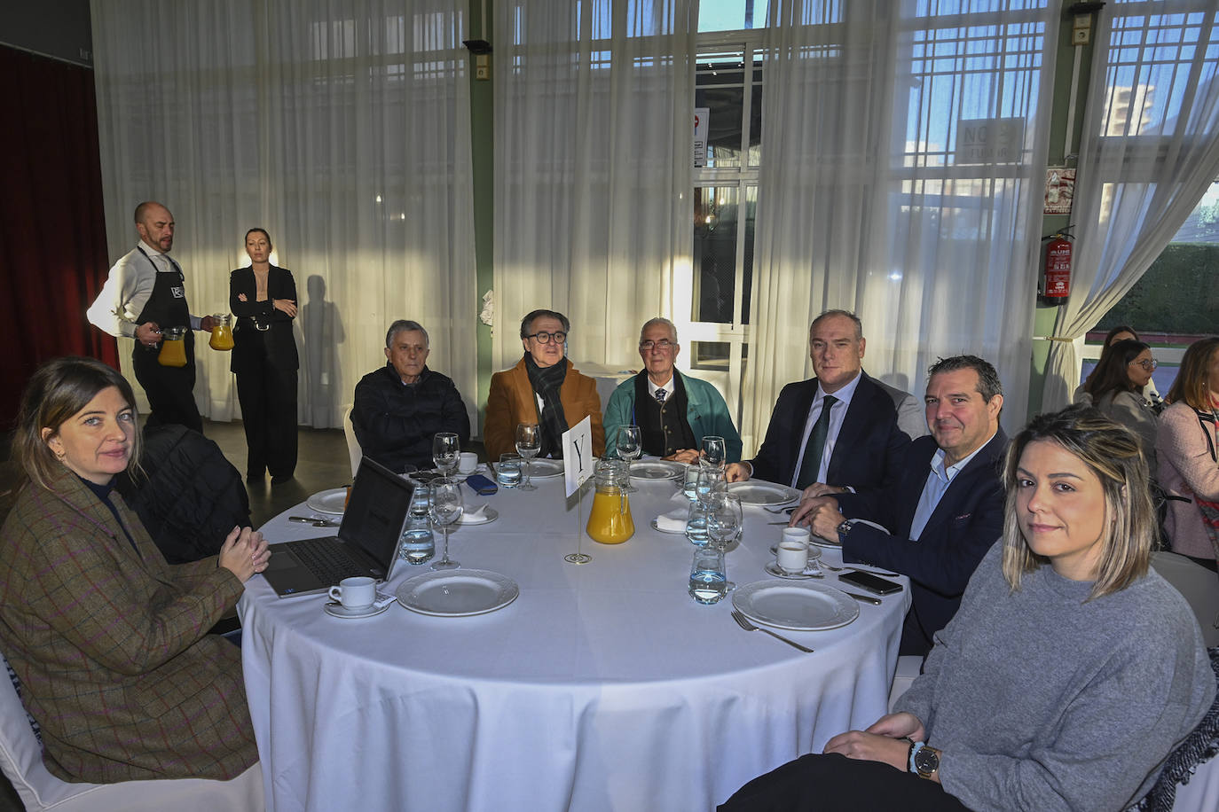 Marina Alias, Cipriano Hurtado, Manuel Gil, Fernando Rodríguez, Felipe Sáez, Diego Hernández y Ariadna Trujillo.