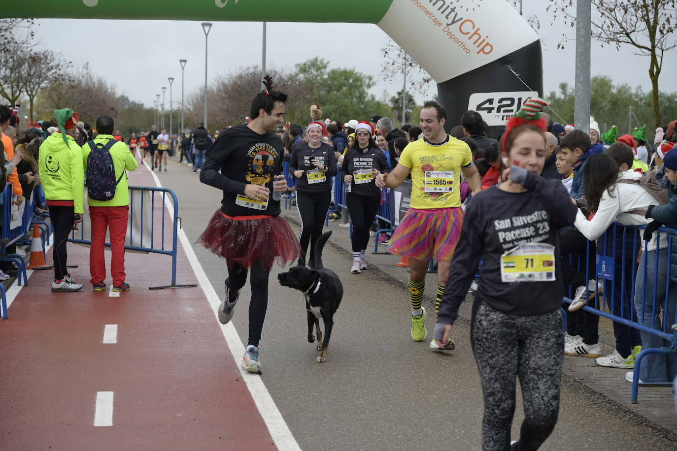 Búscate en la San Silvestre de Badajoz (II)