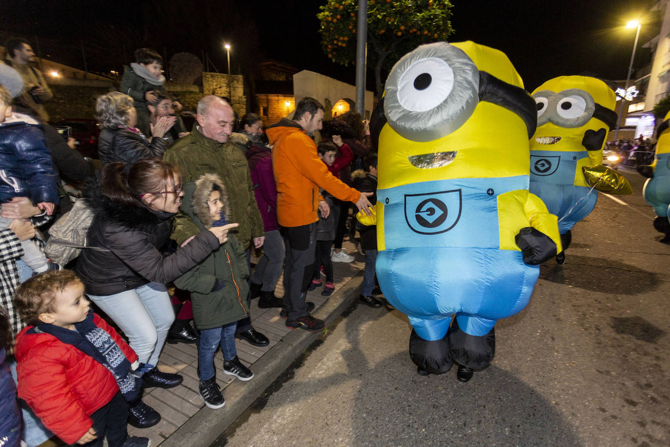 Melchor, Gaspar y Baltasar en la Plaza Mayor de Plasencia. 