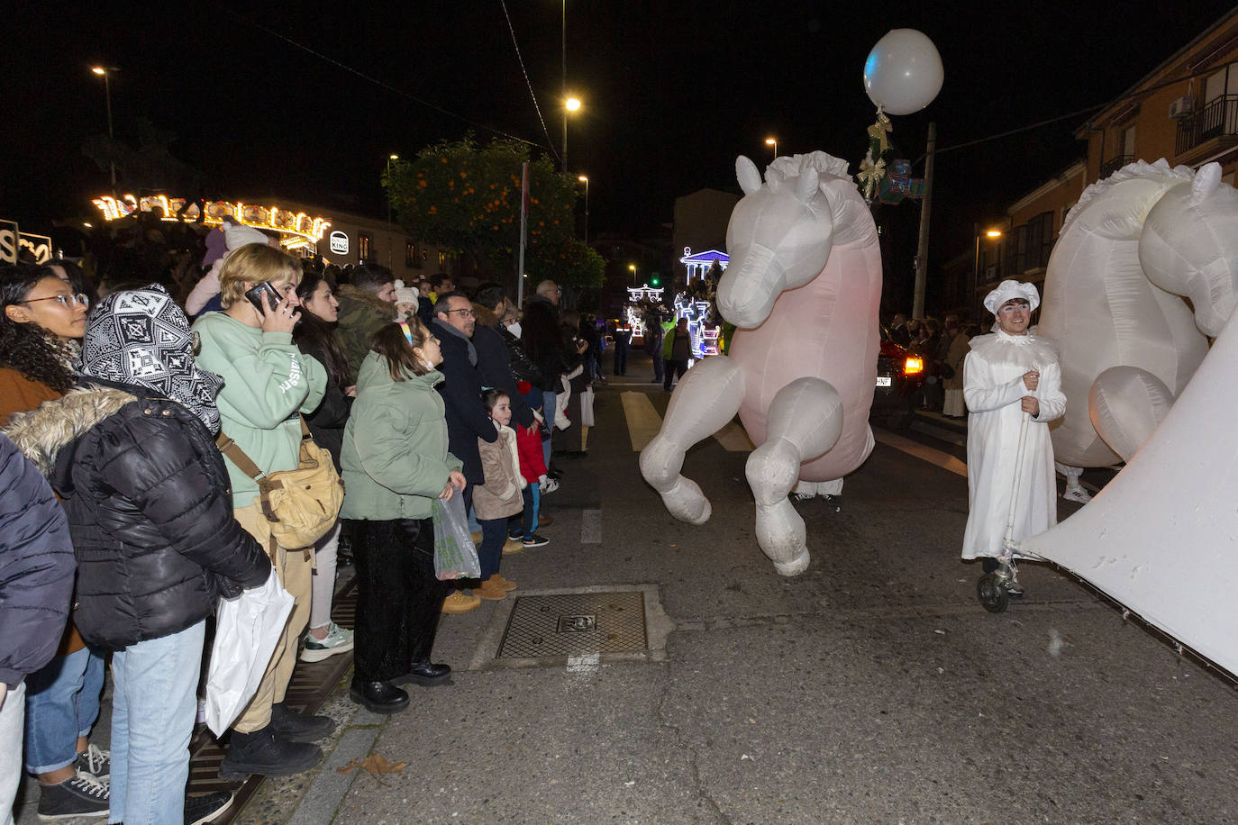Melchor, Gaspar y Baltasar en la Plaza Mayor de Plasencia. 
